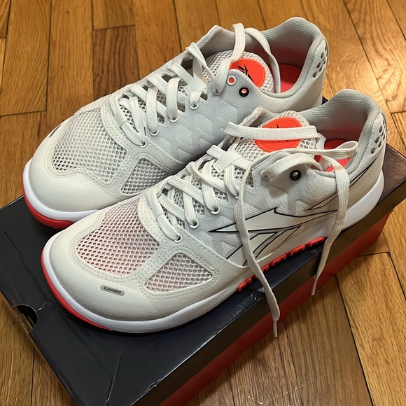 NWT Reebok Nano 2.0 Training Shoes - Ftwr White/Orange Flare/Core Black - Picture 2 of 5